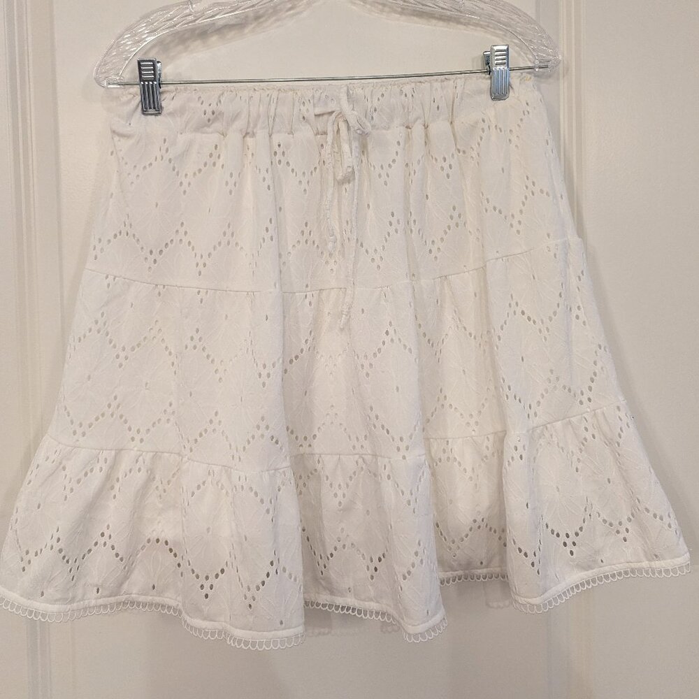 BCBG Generation Flowy Lace Mini Skirt M